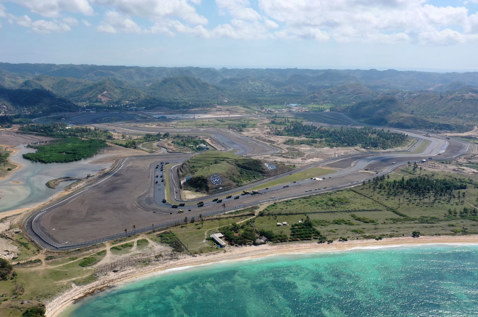 Kecelakaan WorldSSP 300, Acara Sabtu WorldSBK Jerez Dibatalkan